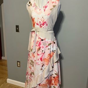 Calvin Klein floral / striped sleeveless dress size 10